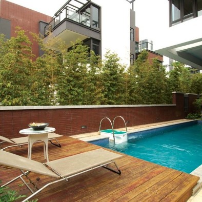 现代风格别墅家庭花园游泳池装修效果图片