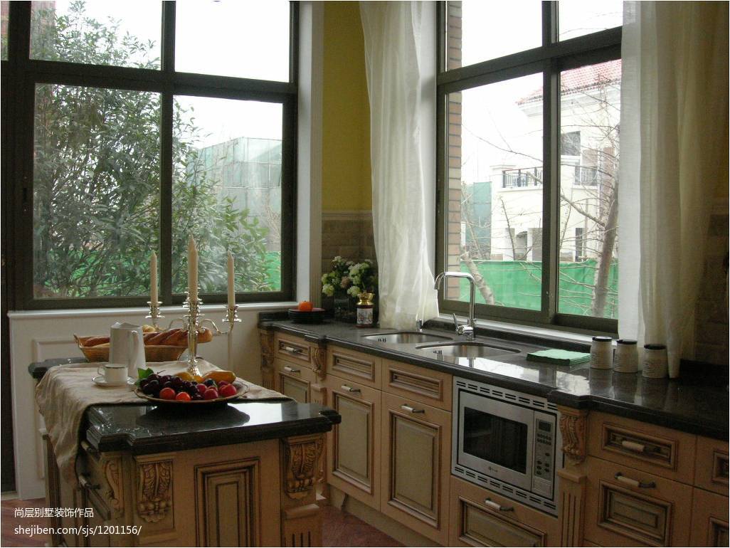 阳台厨房全部是玻璃窗子要怎样装修?阳台厨房装修经典设计 - 本地资讯 - 装一网
