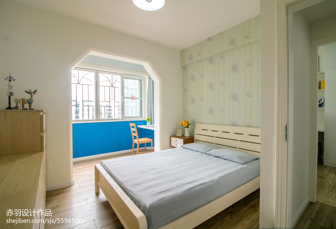 现代简约卧室隔断设计 – 设计本装修效果图