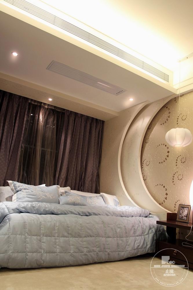 2013中式风格最新高档90后女生家居卧室个性床头背景墙窗帘吊顶装修效果图片