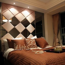 2013中式风格高档卧室镜面床头背景墙飘窗装修效果图片
