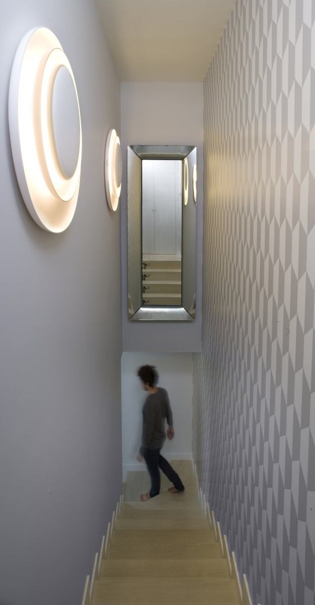 65平米复式小公寓家装楼梯装修效果图