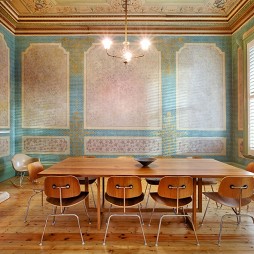 维多利亚绝美别墅设计混搭餐厅背景墙装修效果图