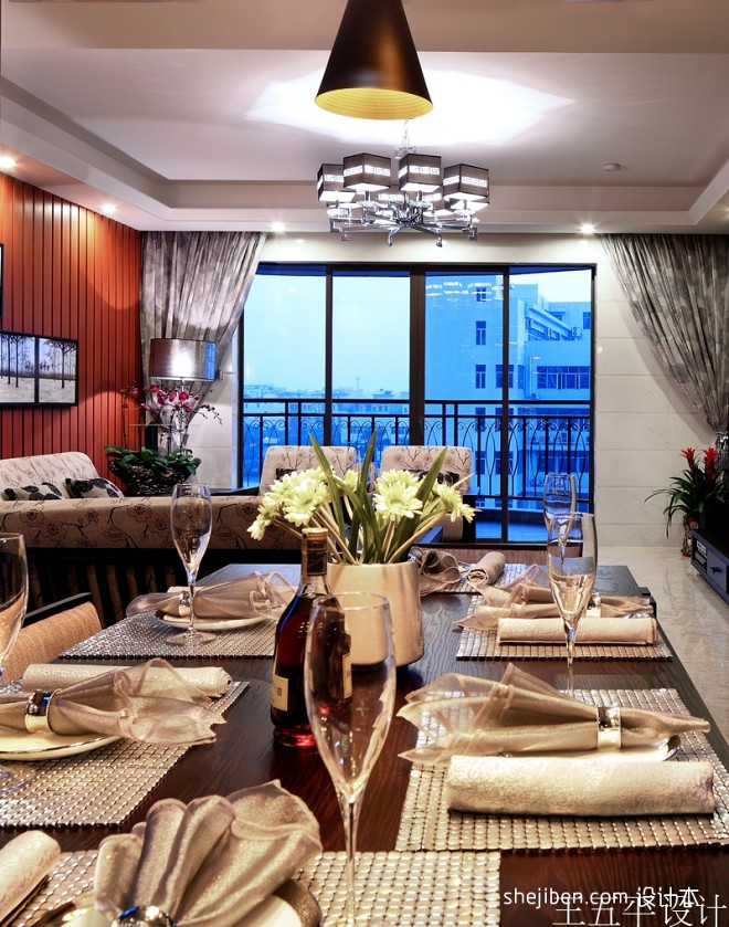 东莞皇家公馆样板房中式餐厅装修效果图片