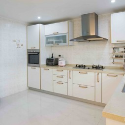 2017欧式风格L型整体家居白色橱柜厨房装修效果图