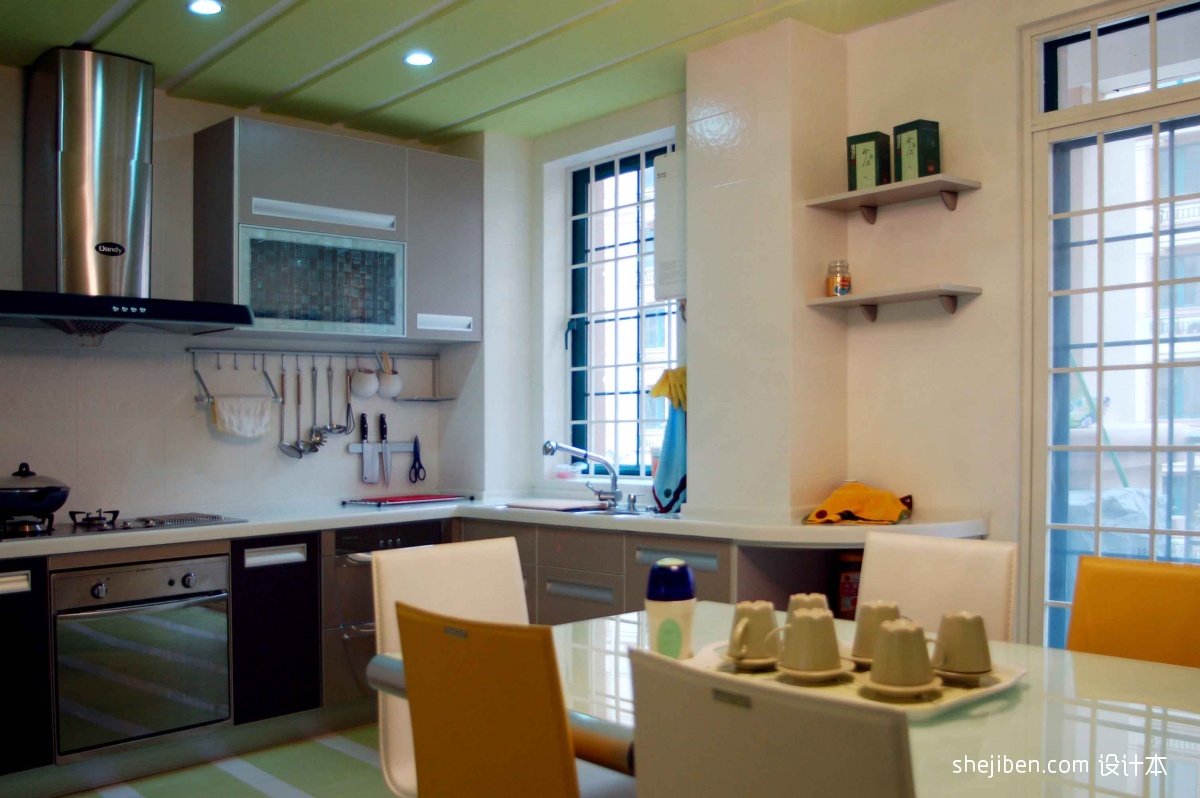 2017田园风格L型开放式8平米室内绿色吊顶厨房餐厅一体装修效果图