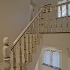 欧式风格别墅室内全木楼梯扶手装修效果图