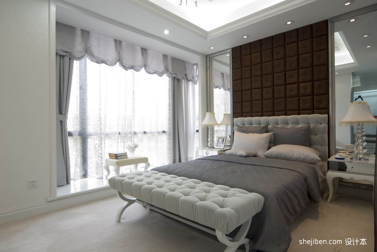 张家港现代卧室软包床头背景墙装修设计效果图 – 设计本装修效果图