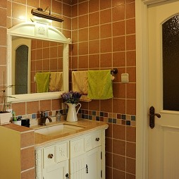 地中海风格二室一厅家用卫生间装修效果图
