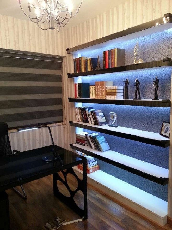 2017现代风格四室一厅小空间书房书架装修效果图