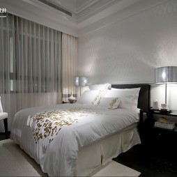 2017欧式风格别墅白色飘窗主卧室床头背景墙装修效果图