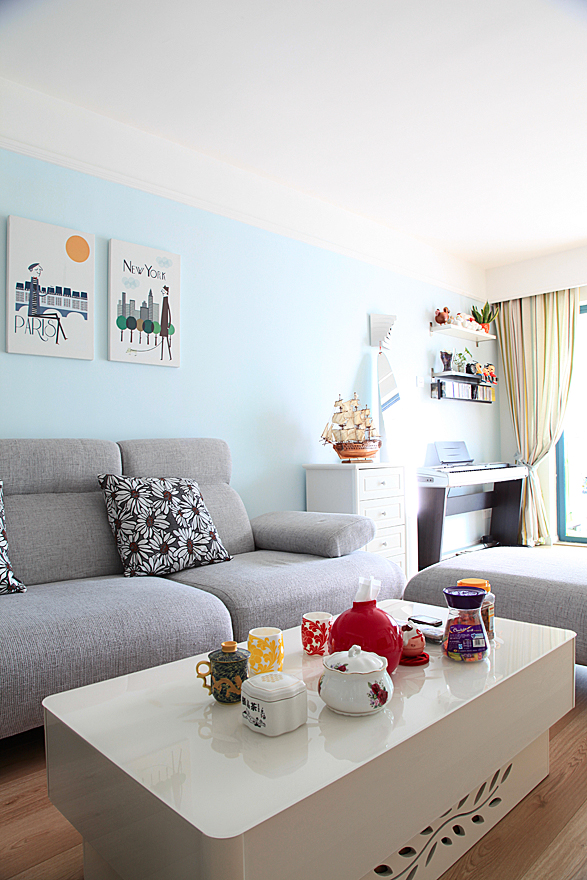 地中海风格小户型客厅沙发效果图