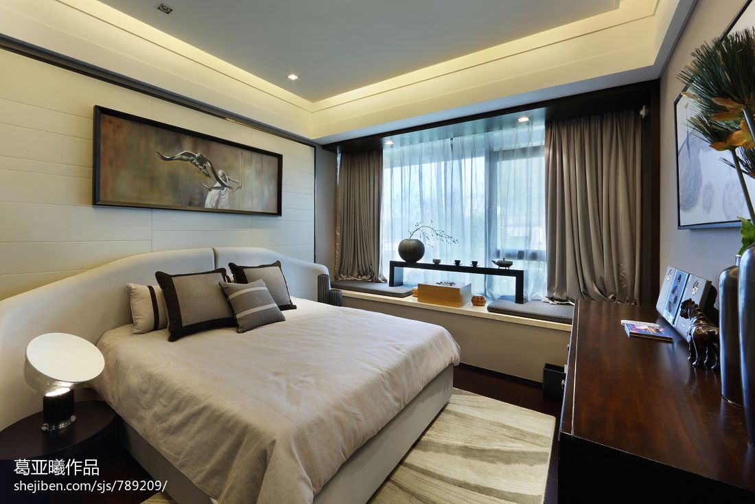上海绿地新江湾中式风格挂画是呢你带阳台连小桌台窗卧室设计