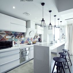 时尚现代风格厨房吧台装修效果图