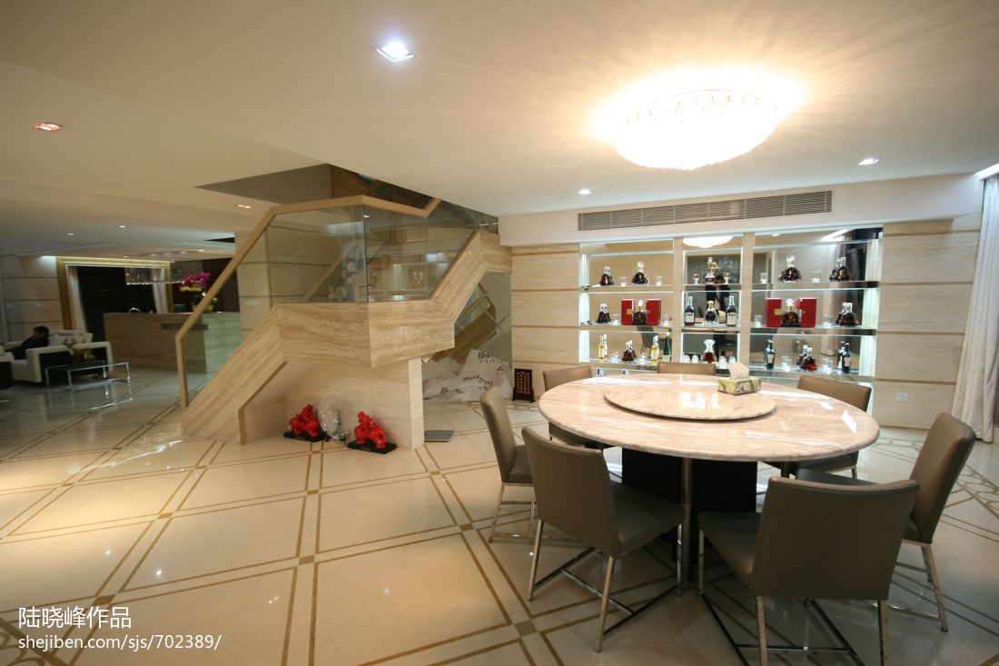 珠海复式现代餐厅酒柜装修效果图