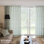 现代客厅窗帘装修效果图