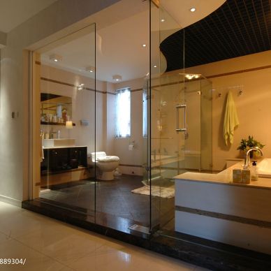 现代简约玻璃浴室装修效果图