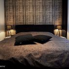 现代风格老人房卧室床头背景墙壁纸装修效果图