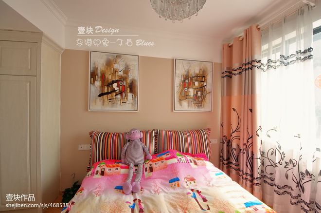 女生卧室窗帘设计装修效果图