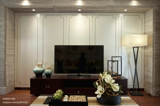 中式客厅电视背景墙装修