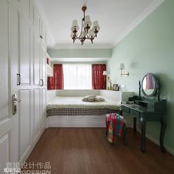 美式风格豪宅样板房卧室榻榻米装修图片
