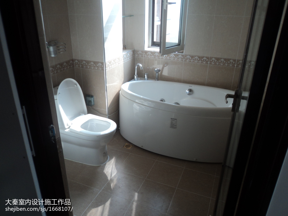 卫生间铺砖的正确方式,地压墙还是墙压地呢?_装修攻略-北京搜狐焦点家居