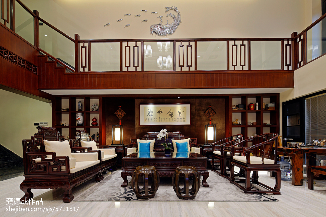 中式别墅客厅装修效果图欣赏