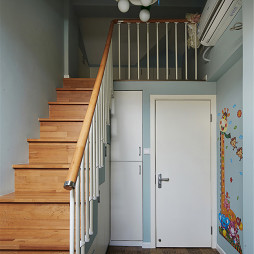 现代简约实木楼梯设计