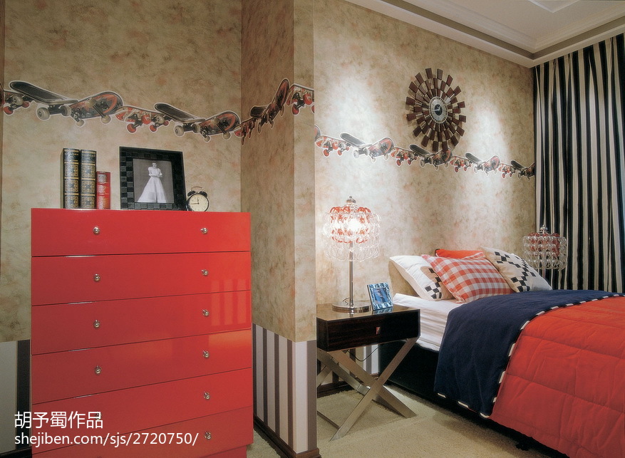 欧式风格别墅卧室装修图片