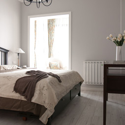 小户型欧式风格卧室飘窗设计