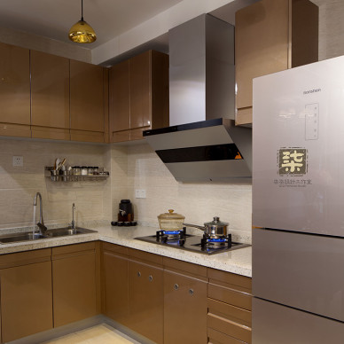 二居室现代小厨房装修图片