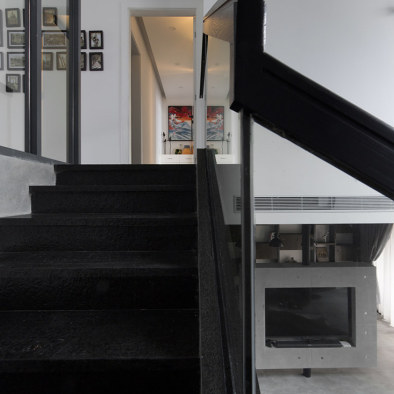 现代灰色调楼梯设计效果图