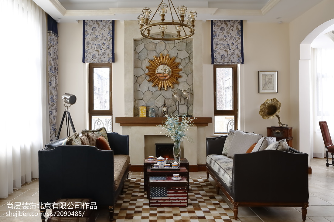 美式典雅设计客厅效果图