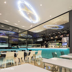 好色派沙拉深圳海岸城店餐厅布局设计