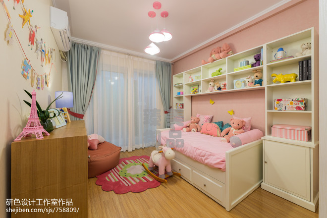 温馨日式风格儿童房设计