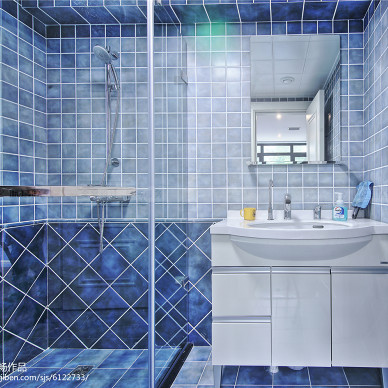 现代风格蓝色系卫浴设计
