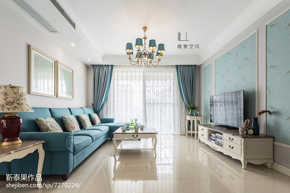 蓝色系美式风格客厅设计