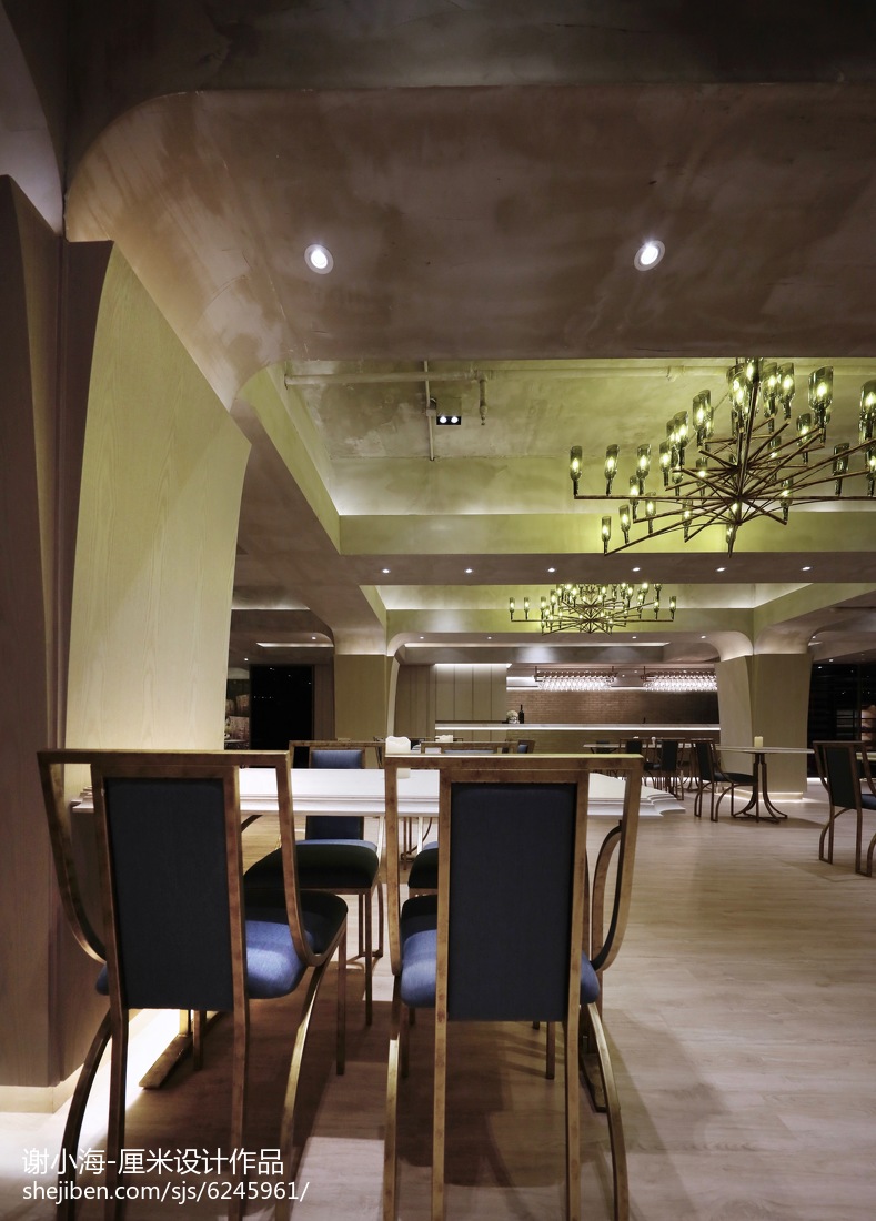 Centre De Vin餐厅室内设计