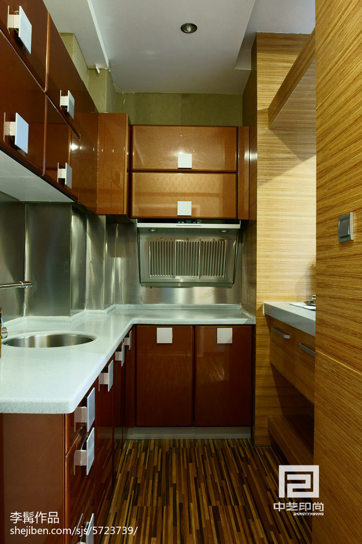 最新混搭风格小户型厨房设计