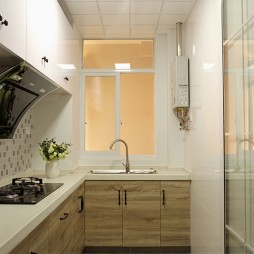 现代风格三居室小厨房设计