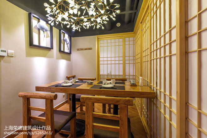 竹の里日式料理店包房装修