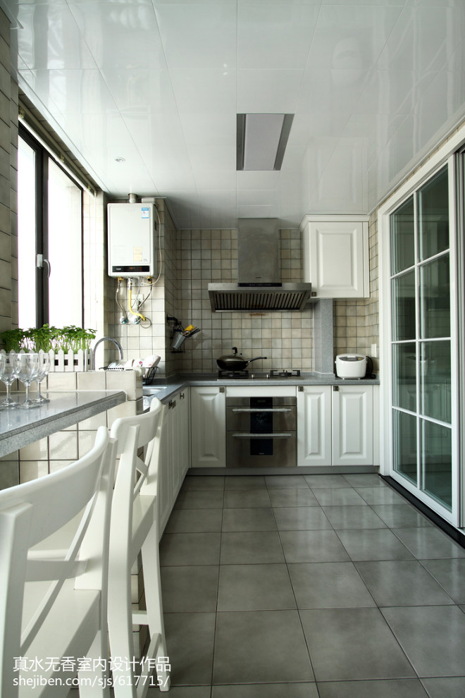 白色美式厨房设计