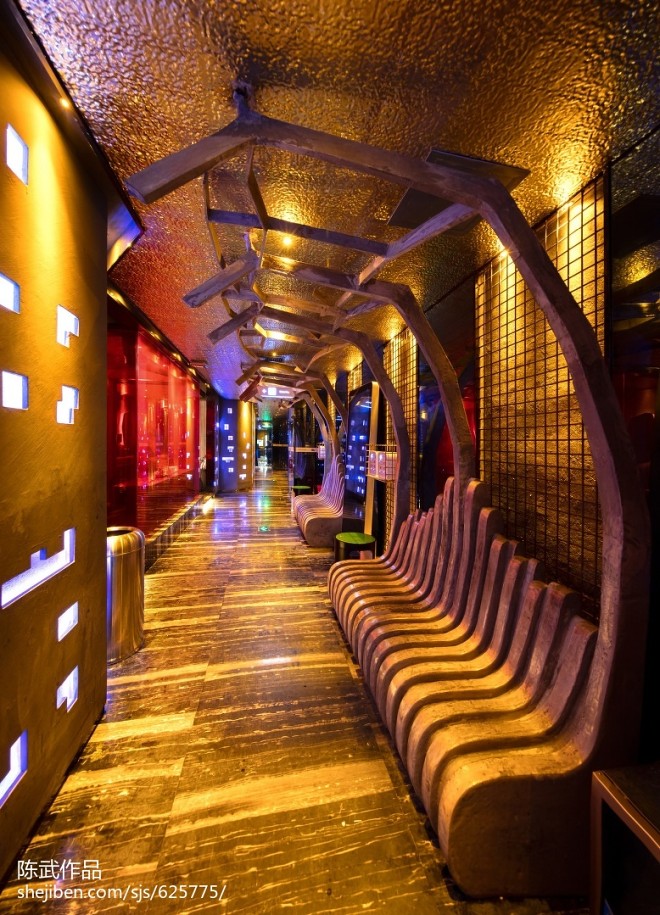 长沙祖咖酒吧创意过道设计