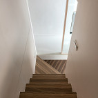 现代风格小户型楼梯设计