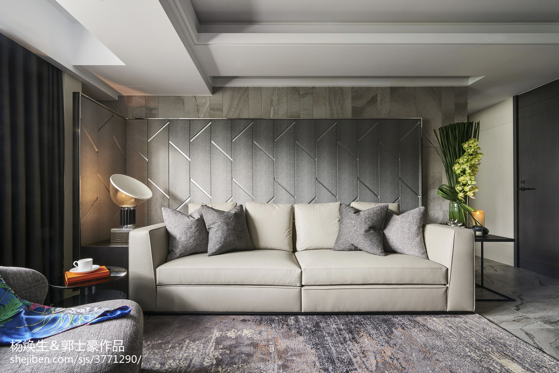 暗色系现代客厅沙发设计图