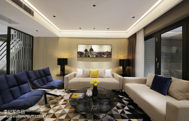 大气现代复式客厅沙发设计图片