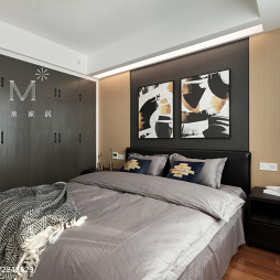 现代三居灰色系卧室设计实景图