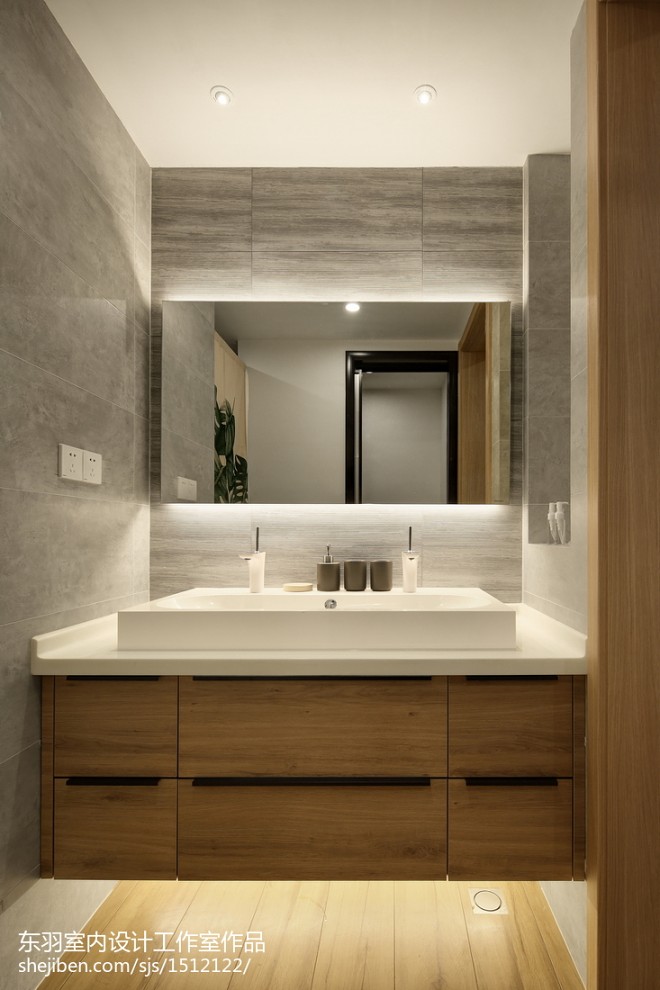 日式三居卫浴设计图片