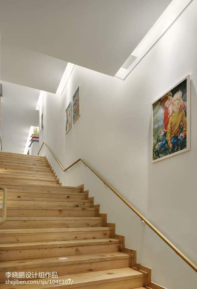 金色童年绿地幼儿园楼梯设计图