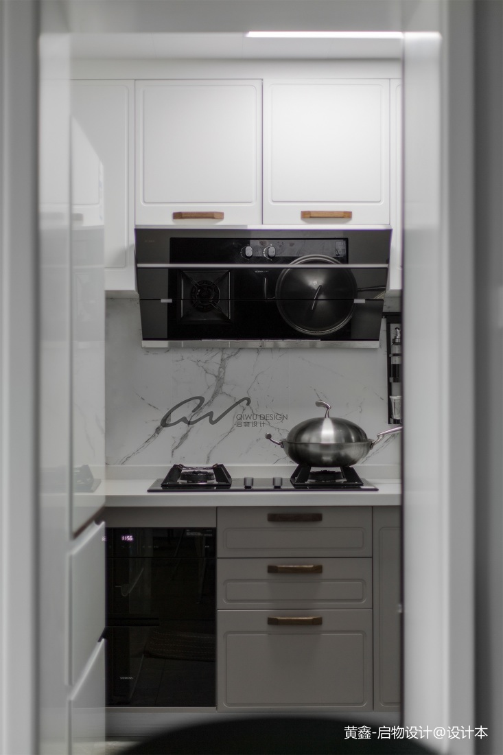 灰色系混搭小厨房设计